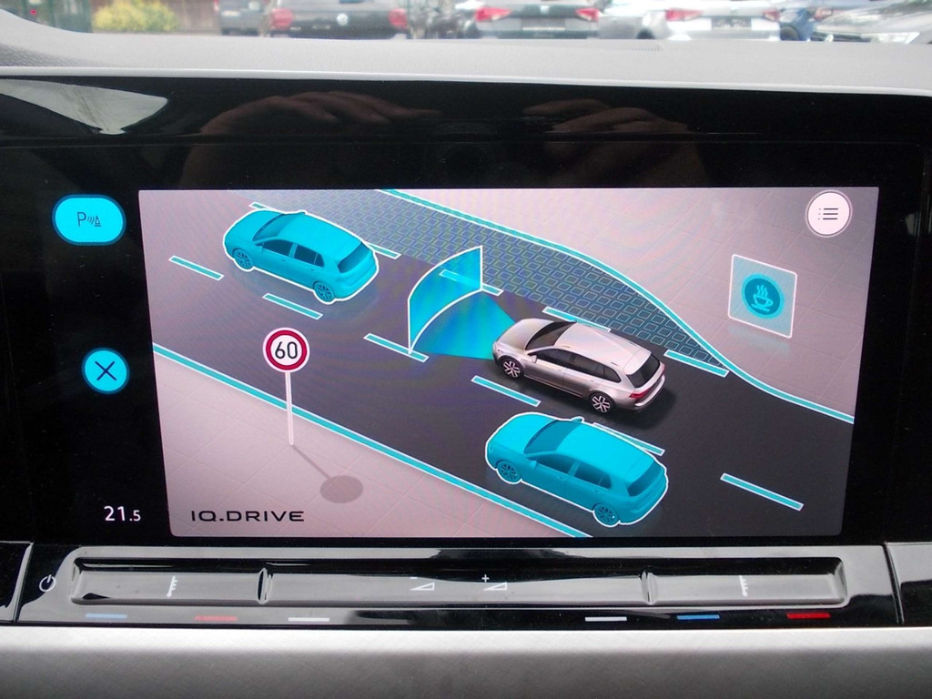 Volkswagen Golf Variant Golf Variant 1.0 TSI NAVI-LED-CAMERA-DAB-CARPLAY