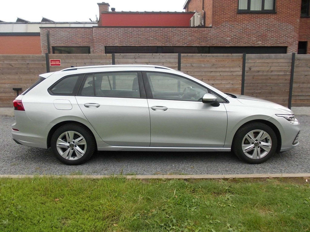 Volkswagen Golf Variant Golf Variant 1.0 TSI NAVI-LED-CAMERA-DAB-CARPLAY